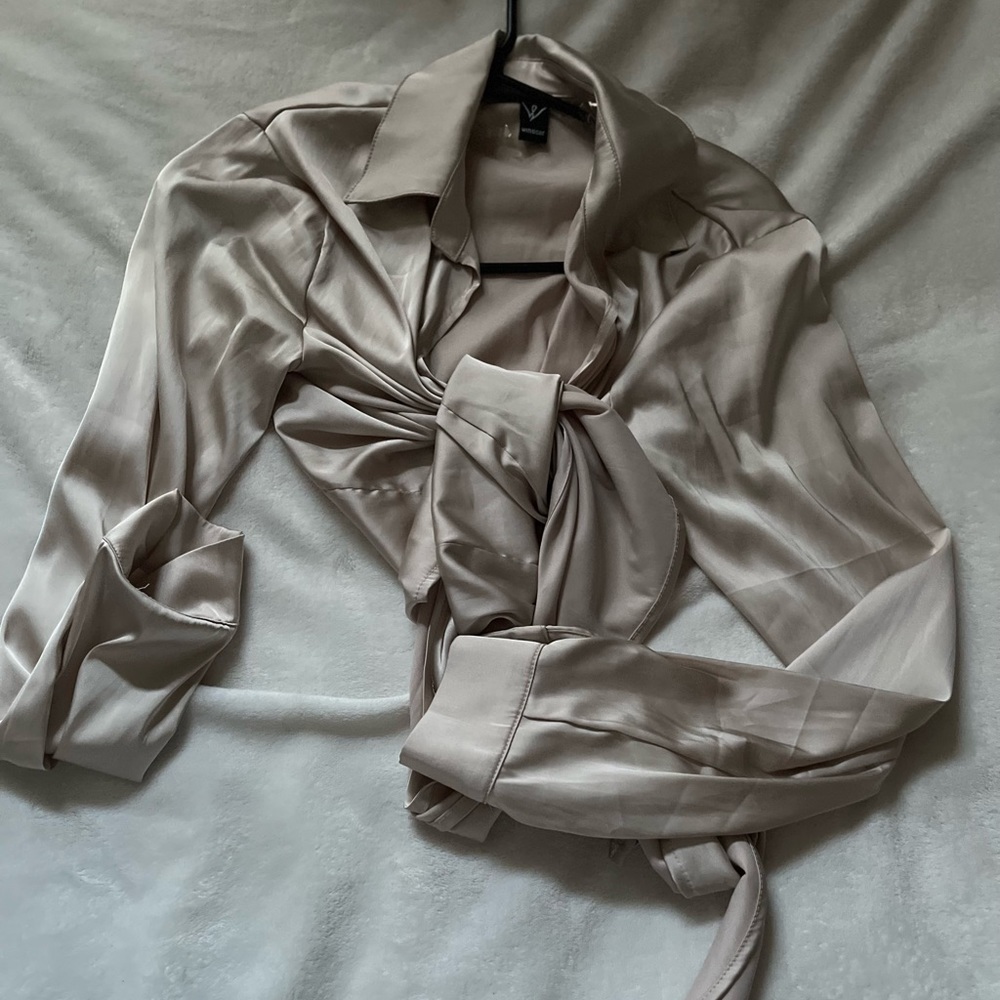 Long sleeve shirt